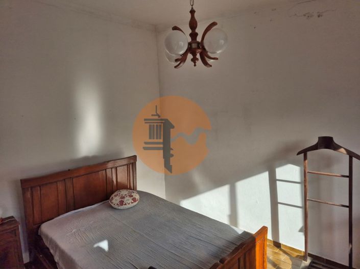 Image No.25-3 Bed House for sale