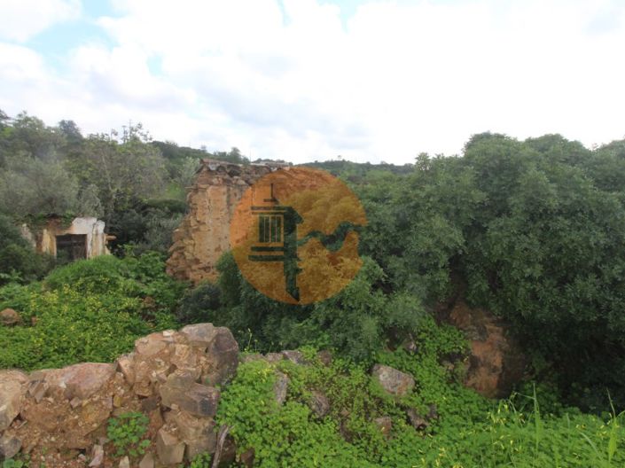 Image No.4-2 Bed Farmhouse for sale