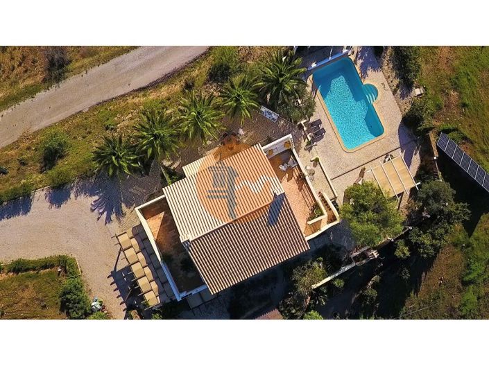 Image No.10-4 Bed House for sale