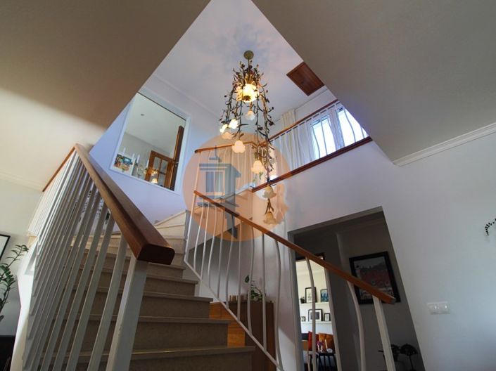 Image No.28-4 Bed House for sale