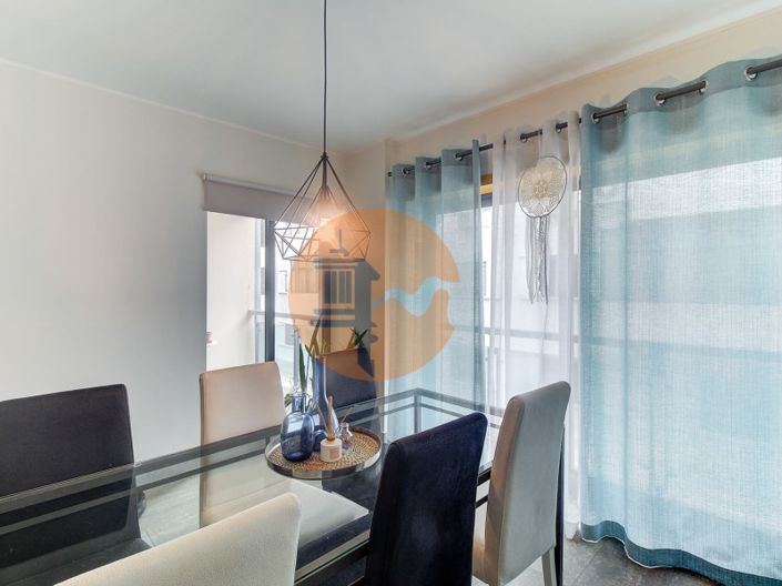 Image No.18-2 Bed Apartment for sale