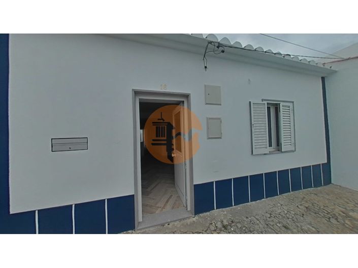 Image No.22-1 Bed House for sale