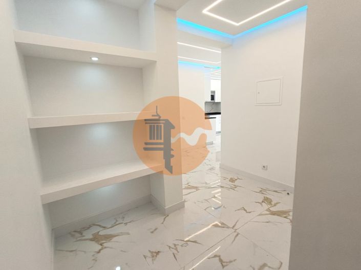 Image No.18-2 Bed Apartment for sale