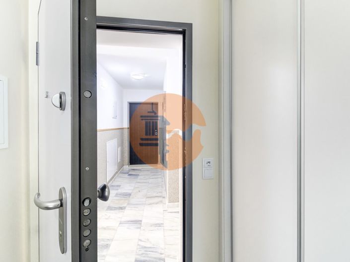 Image No.23-2 Bed Apartment for sale