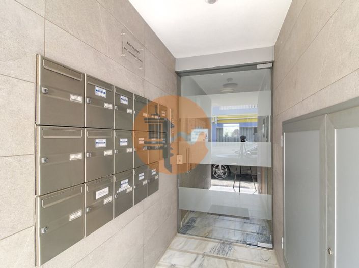 Image No.24-2 Bed Apartment for sale