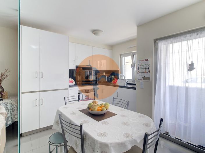 Image No.29-2 Bed Apartment for sale