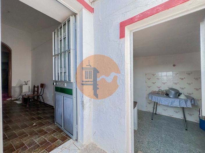 Image No.20-2 Bed House for sale