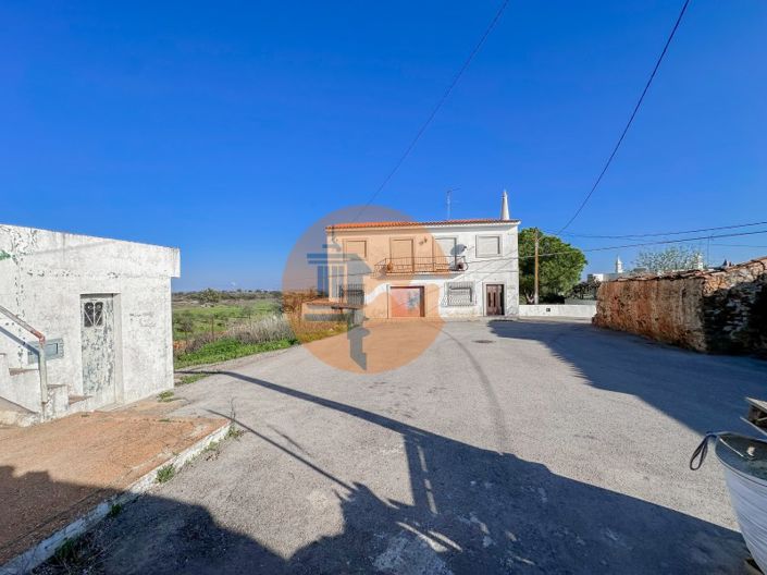 Image No.42-2 Bed House for sale