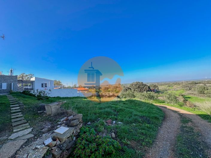 Image No.60-2 Bed House for sale