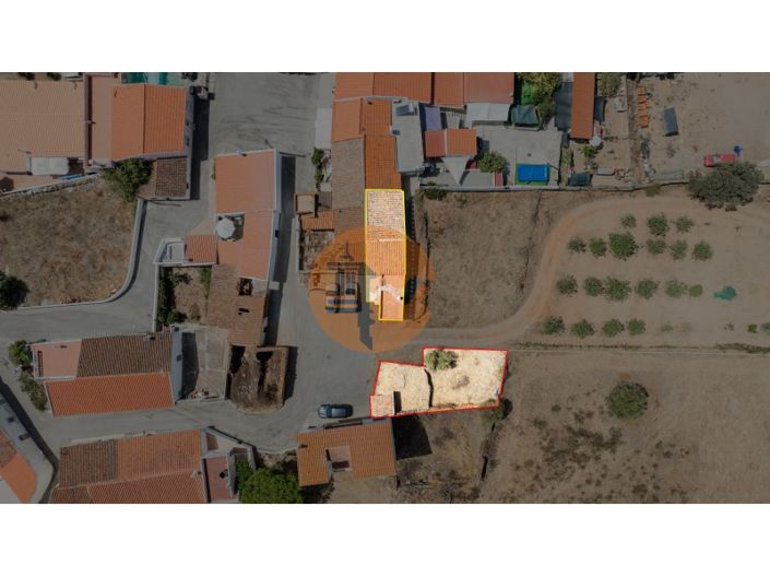 Image No.10-2 Bed House for sale