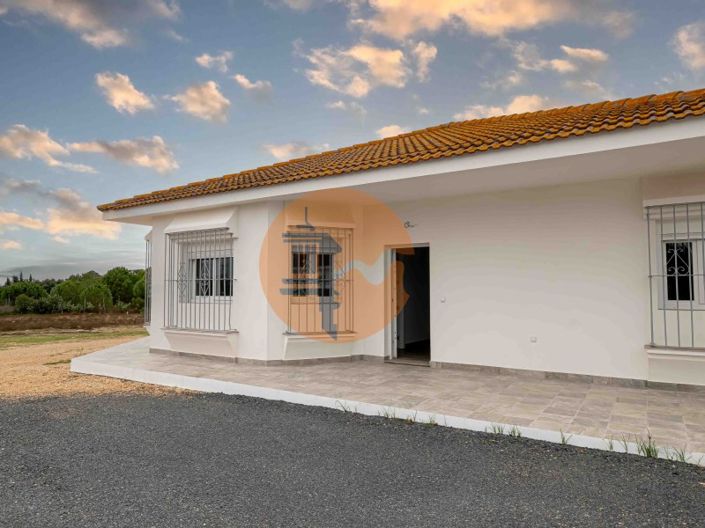 Image No.52-4 Bed House for sale