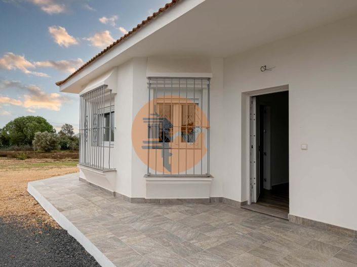 Image No.53-4 Bed House for sale