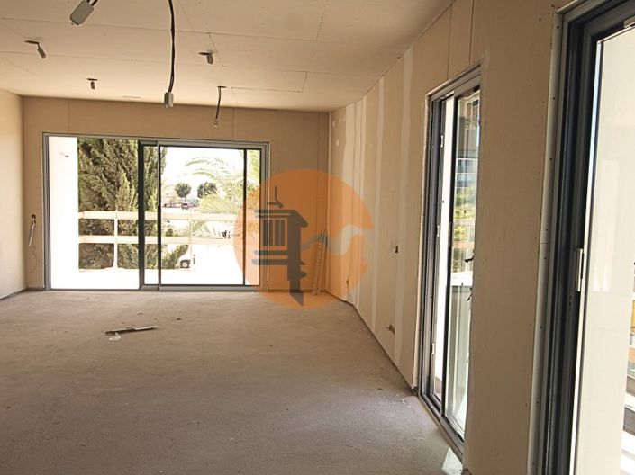 Image No.4-3 Bed Apartment for sale