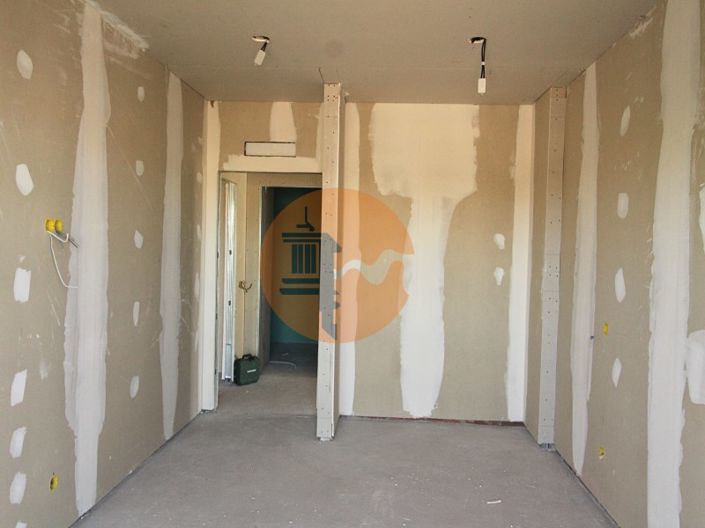 Image No.21-3 Bed Apartment for sale