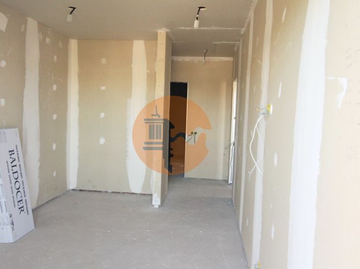 Image No.20-3 Bed Apartment for sale