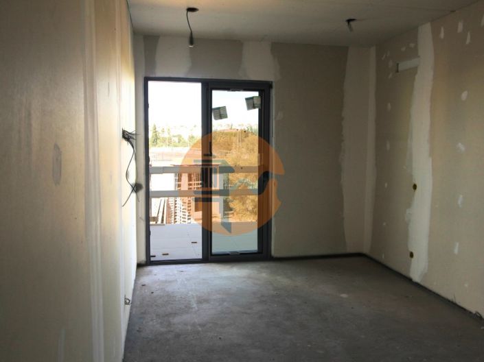 Image No.21-3 Bed Apartment for sale