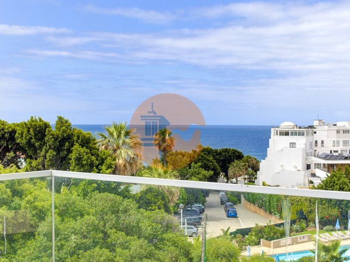 Image No.18-3 Bed Apartment for sale