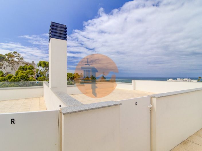 Image No.36-3 Bed Apartment for sale