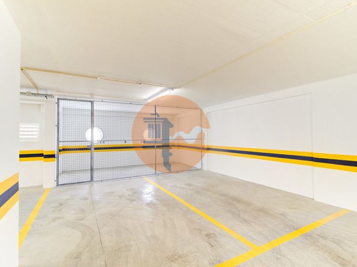 Image No.41-3 Bed Apartment for sale