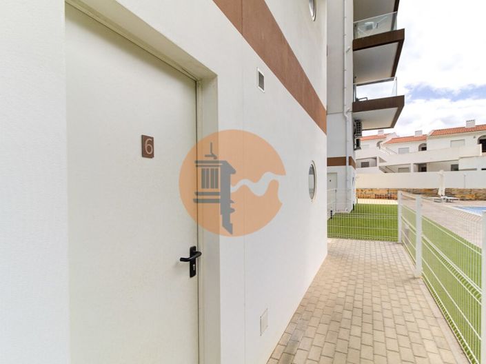 Image No.45-3 Bed Apartment for sale