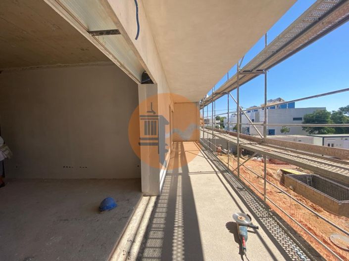 Image No.5-2 Bed Apartment for sale