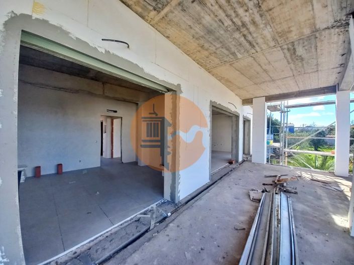 Image No.19-2 Bed Apartment for sale