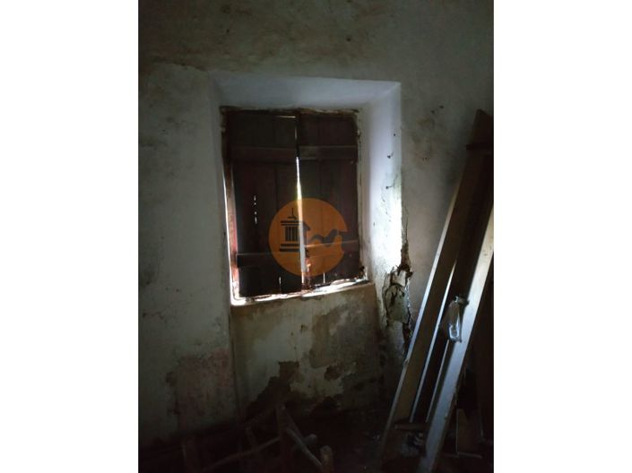 Image No.36-3 Bed Farmhouse for sale