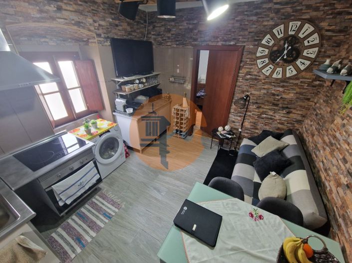 Image No.20-2 Bed House for sale