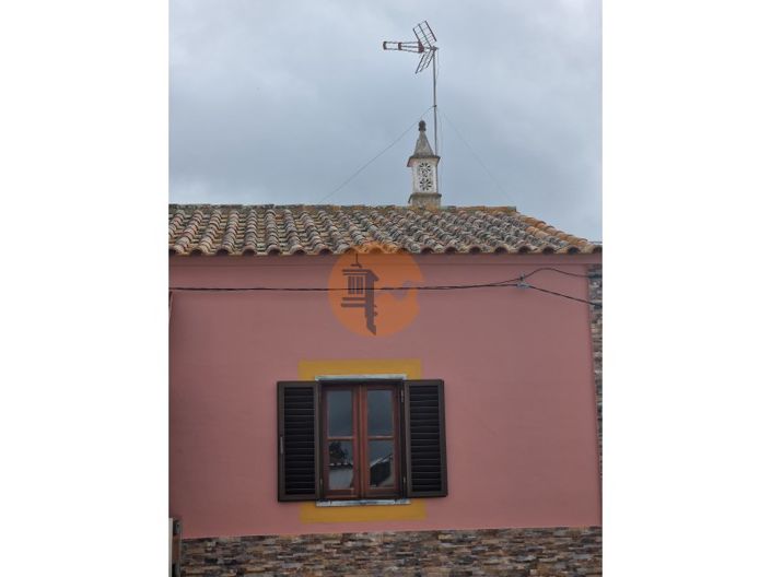 Image No.6-2 Bed House for sale