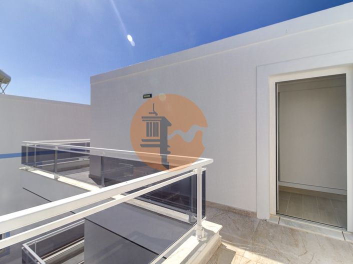 Image No.41-1 Bed Apartment for sale