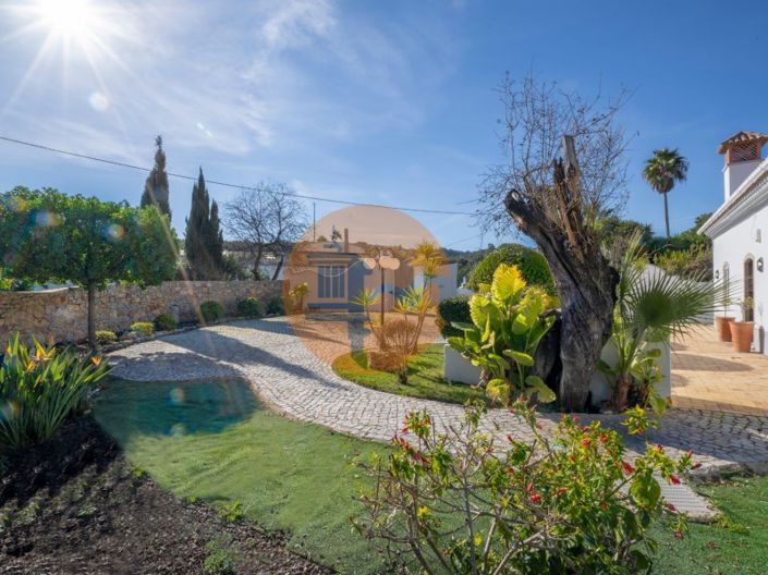 Image No.5-4 Bed House for sale