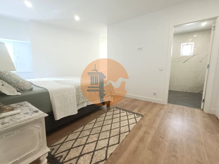 Image No.19-2 Bed Apartment for sale