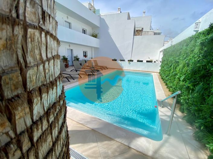 Image No.37-2 Bed Apartment for sale