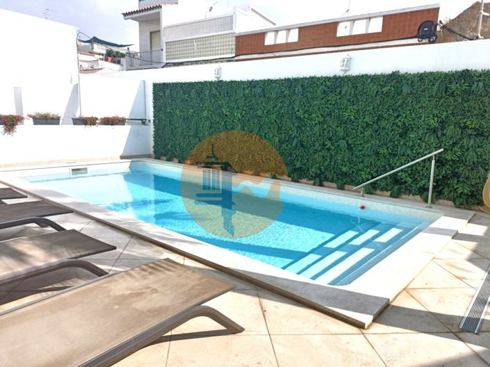 Image No.38-2 Bed Apartment for sale