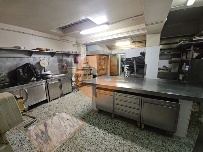 Image No.40-Restaurant for sale