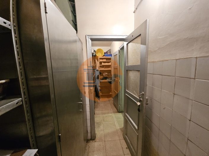 Image No.46-Restaurant for sale