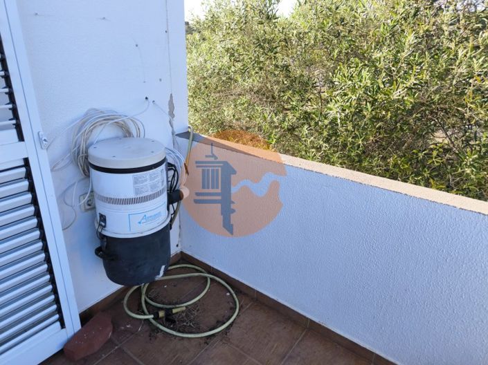 Image No.12-1 Bed House for sale