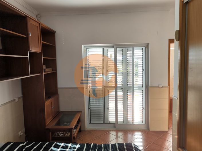 Image No.17-1 Bed House for sale