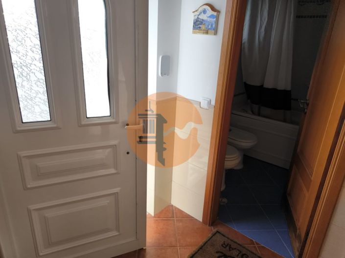 Image No.21-1 Bed House for sale