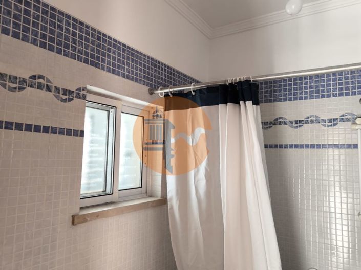 Image No.25-1 Bed House for sale