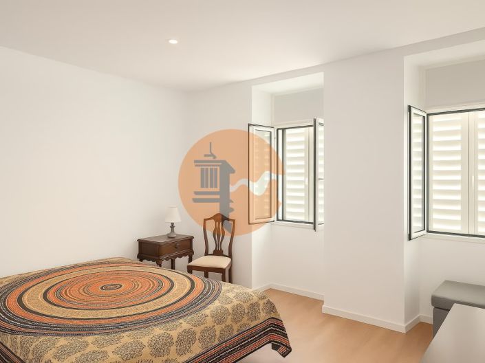 Image No.10-3 Bed House for sale