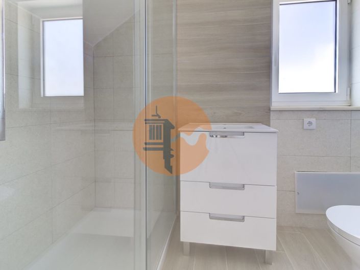 Image No.19-1 Bed Apartment for sale