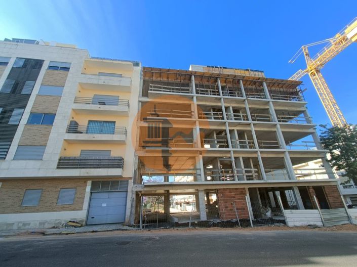 Image No.11-2 Bed Apartment for sale