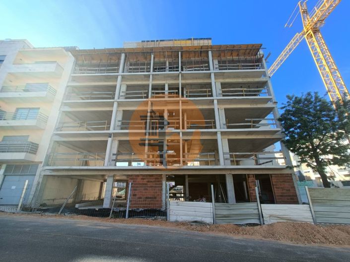 Image No.9-2 Bed Apartment for sale