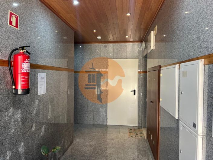 Image No.13-3 Bed Apartment for sale