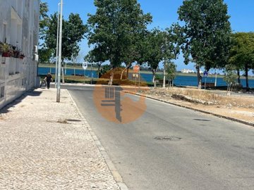 idad8b9a01-0000-0500-0000-000015d2feb2