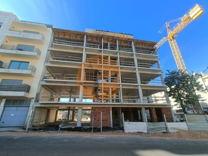 Image No.11-3 Bed Apartment for sale