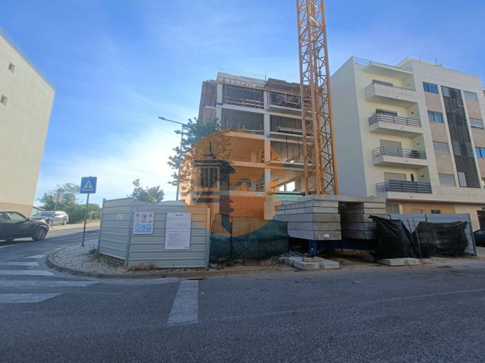 Image No.14-3 Bed Apartment for sale