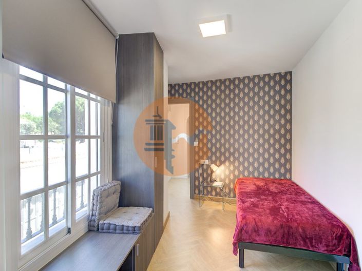 Image No.19-3 Bed House for sale