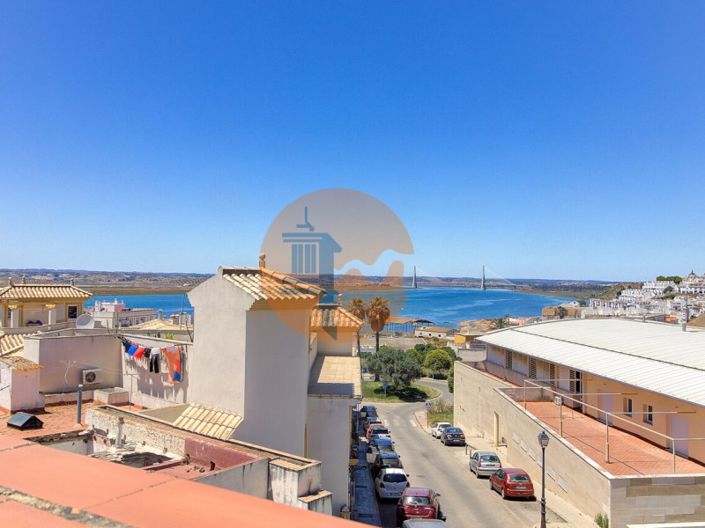 Image No.24-3 Bed House for sale